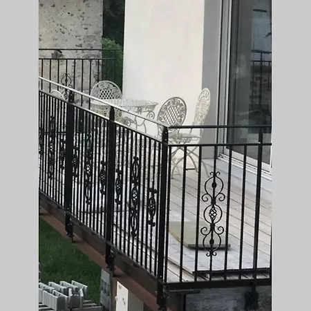 Appartement Superbe Hammam Perché Dans Le Pigeonnier De Jean De La Fontaine