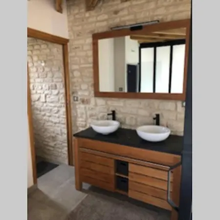 Appartement Superbe Hammam Perché Dans Le Pigeonnier De Jean De La Fontaine *